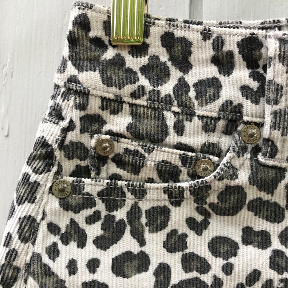 NWT American Eagle Hi-Rise Mini Corduroy Skirt - Picture 5 of 7